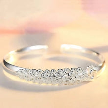 Load image into Gallery viewer, New 925 sterling silver elegant Peacock opening screen bracelet Bangles for women fashion party wedding Accessories jewelry gift
